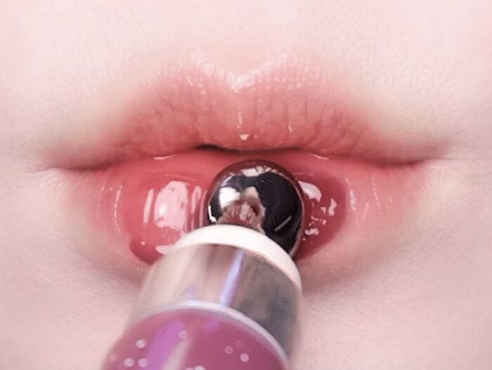 Frozen Lip Jelly Snedronningen Collection - 12 Colors - #382 Witch