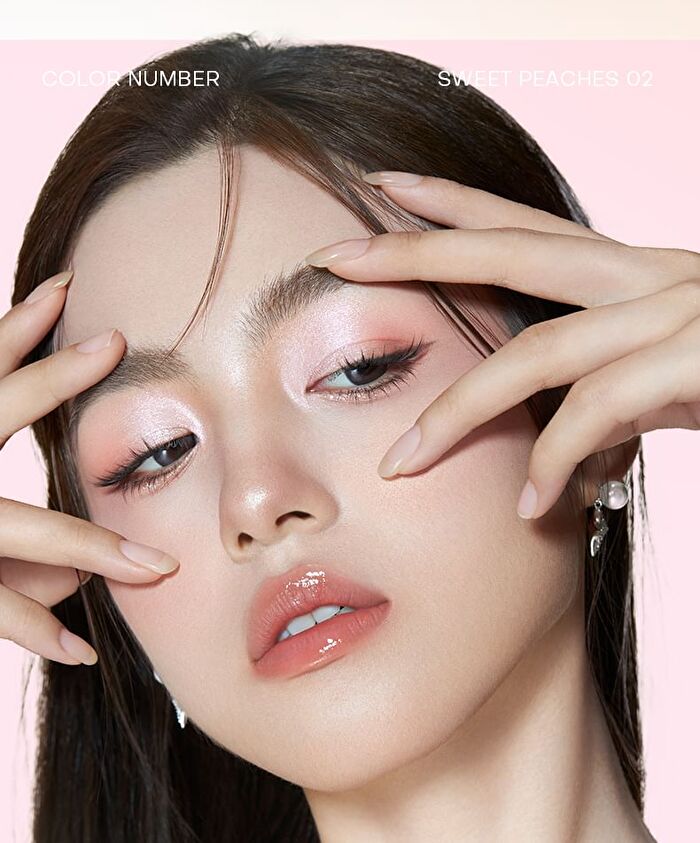 Romantic Beauty 4-Color Eyeshadow Palette - 6 Types - #05/05A Wild Berry - 2.5g