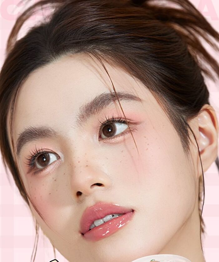 Romantic Beauty 4-Color Eyeshadow Palette Capybara Edition - 4 Types - #06 Honeydew Melon - 2.5g