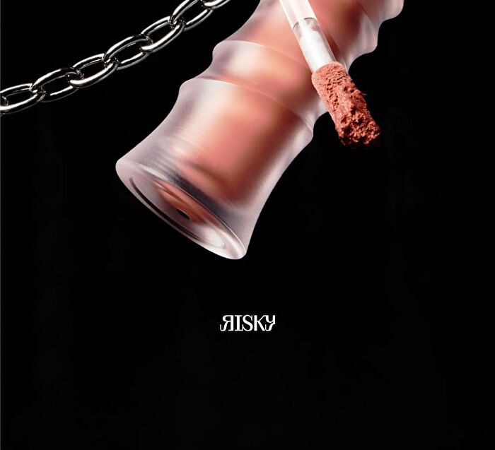 Risky Be Bold Lip Blushed - 9 Colors - Moly