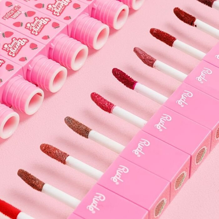Berry Juicy Vinyl Lip Lacquer - 9 Colors - Coconut Kiss - 2g