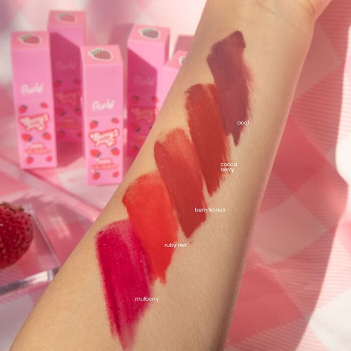 Berry Juicy Vinyl Lip Lacquer - 9 Colors - Passion Fruit - 2g