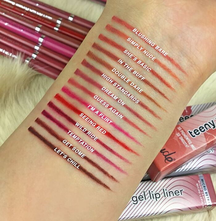 Cosmetics Teeny Weeny Rich and Creamy Micro Gel Lip Liner - 14 Colors - Blushing Bare - 0.1g