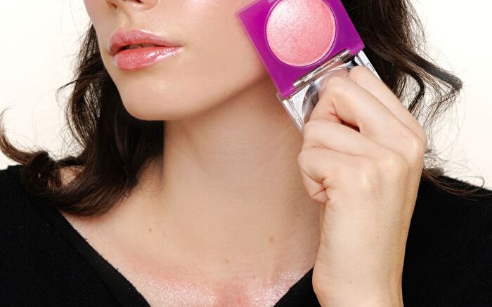 The Glow Up! Diamond Highlighter - 6 Colors - Champagne Gleam - 5g