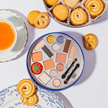 Royal Dansk Creative Beauty Palette - 11.4g