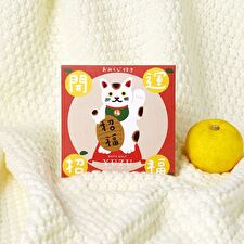 Daily Aroma Japan Beckoning Cat Yuzu Fruit Peel Bath Salt - 40g