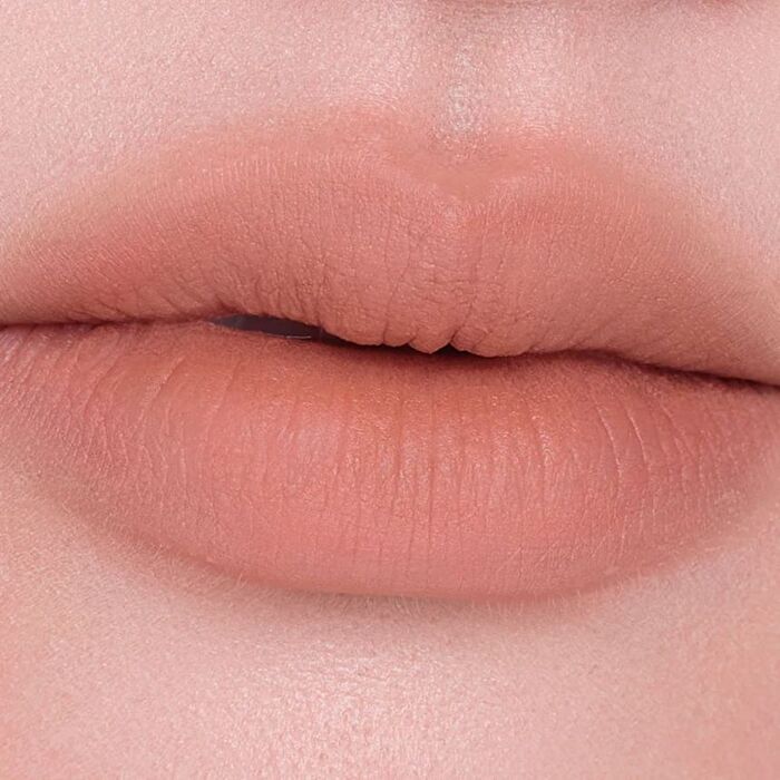 Soft Matte Lip Liner - 4 Colors - #W01 Warm-Tone Base - 1.25g
