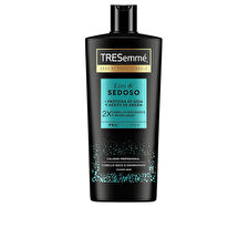 Tresemme Smooth & Silky Shampoo 685ml