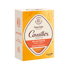 Roge Cavailles Pro-regenerating Almond Softening Soap Bar 100 G