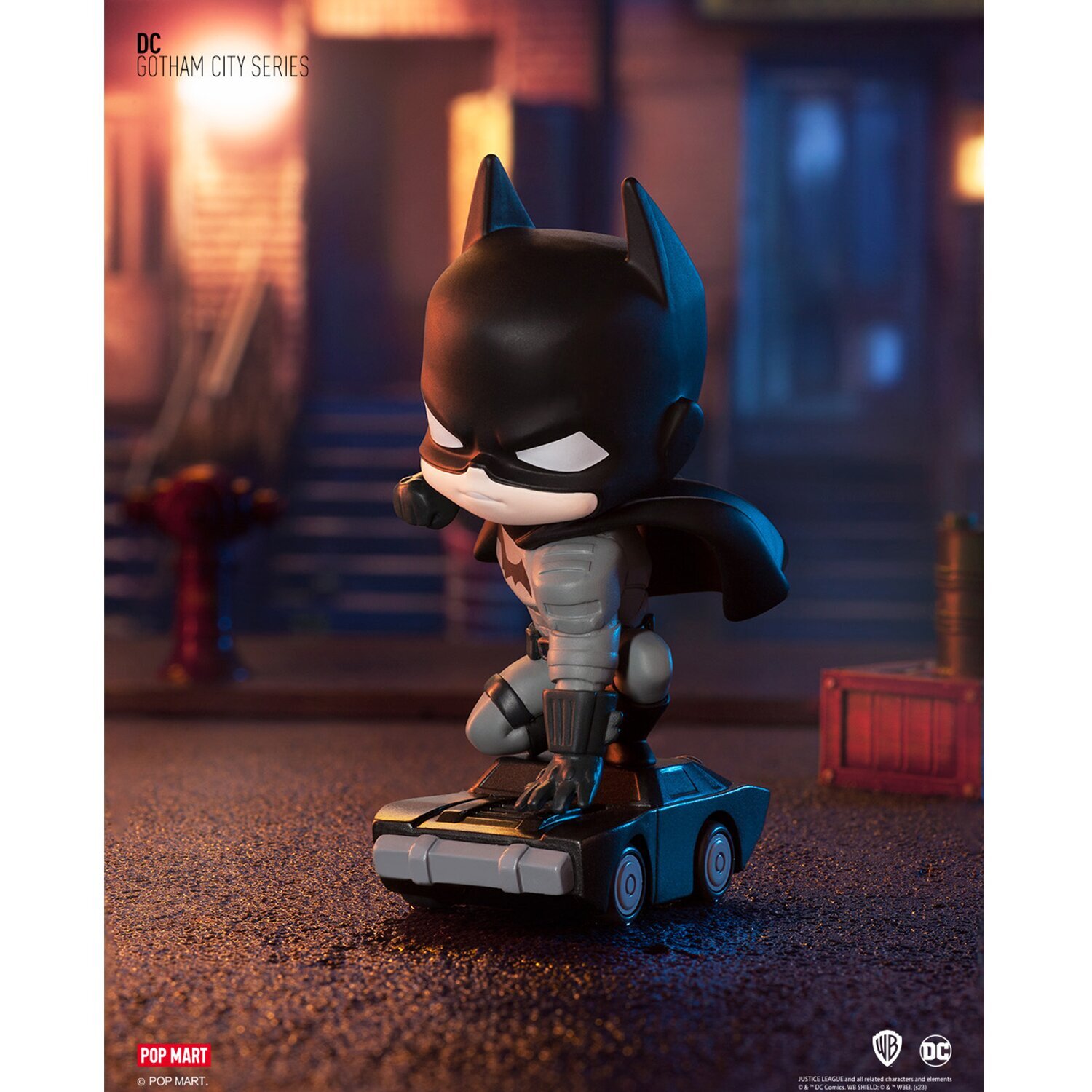 Popmart DC Gotham City (Individual Blind Boxes) 7x11x7cm
