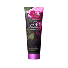 Victoria`s Secret Victoria's Secret Velvet Petals Untamed Moisturizing Body Lotion 236ml